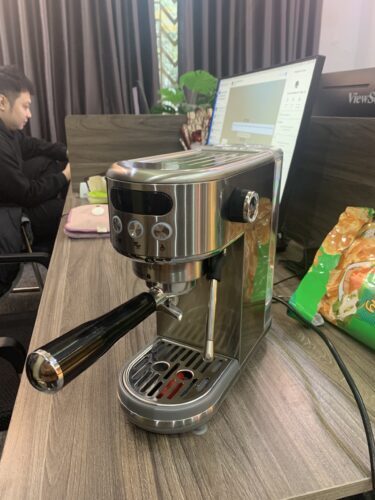 máy pha cà phê winci EM3110