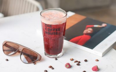 Cách pha Cold Brew Phúc Bồn Tử thơm ngon như The Coffee House