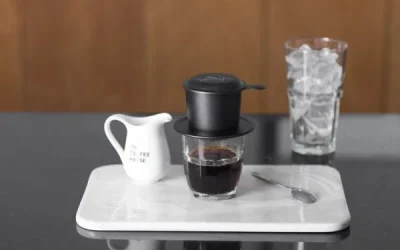 Cách pha chế cà phê phin nguyên chất đơn giản tại nhà