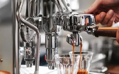Máy Pha Cà Phê Tự Vệ Sinh Được Không? Ưu, Nhược điểm và cách lựa chọn sao cho phù hợp